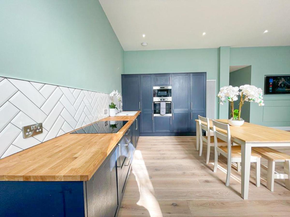 Beautiful 2Br, Private Entry In Vibrant Leith Apartment Единбург Екстериор снимка